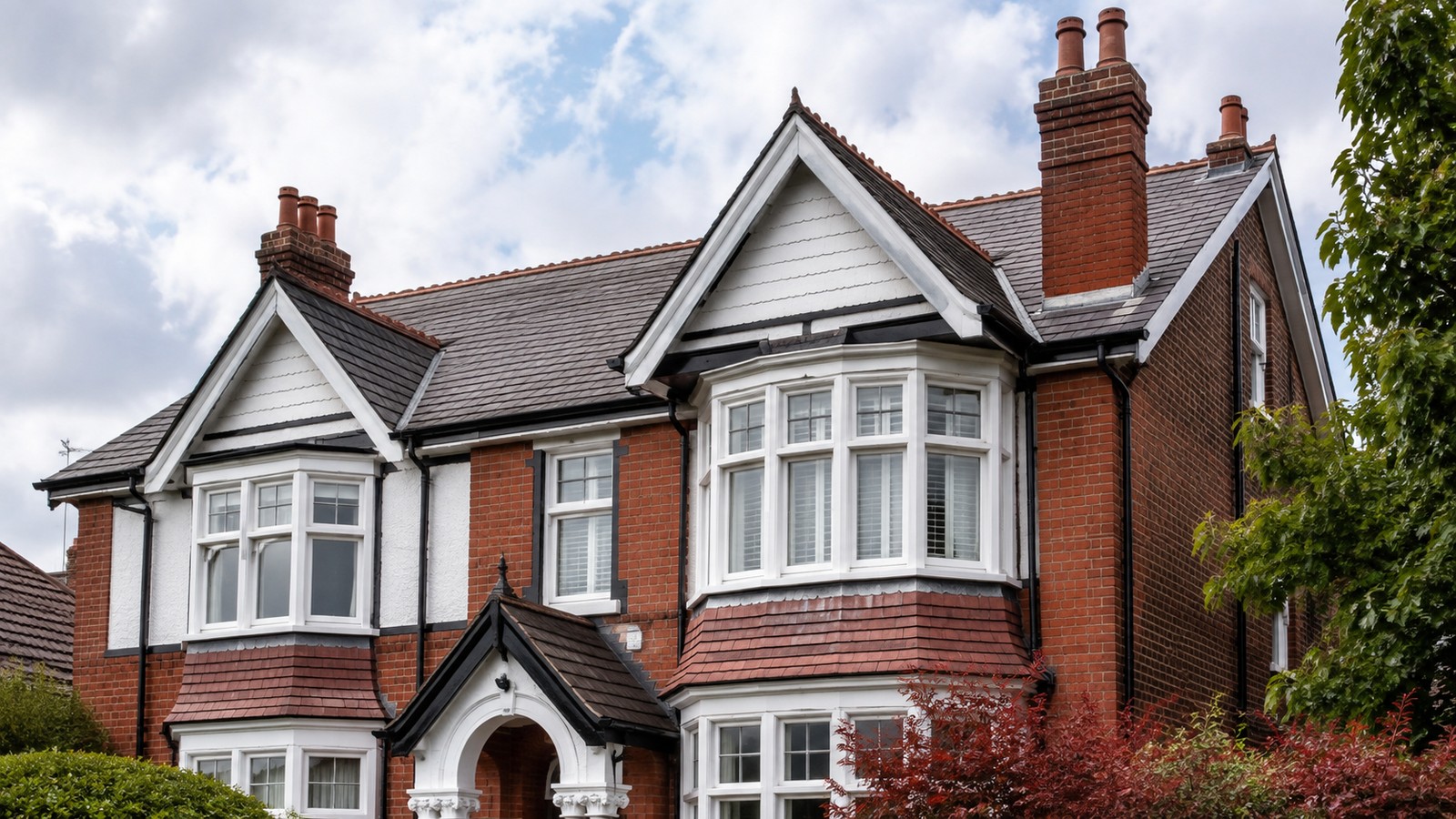 UK house detail relevant to snagging a new house extension